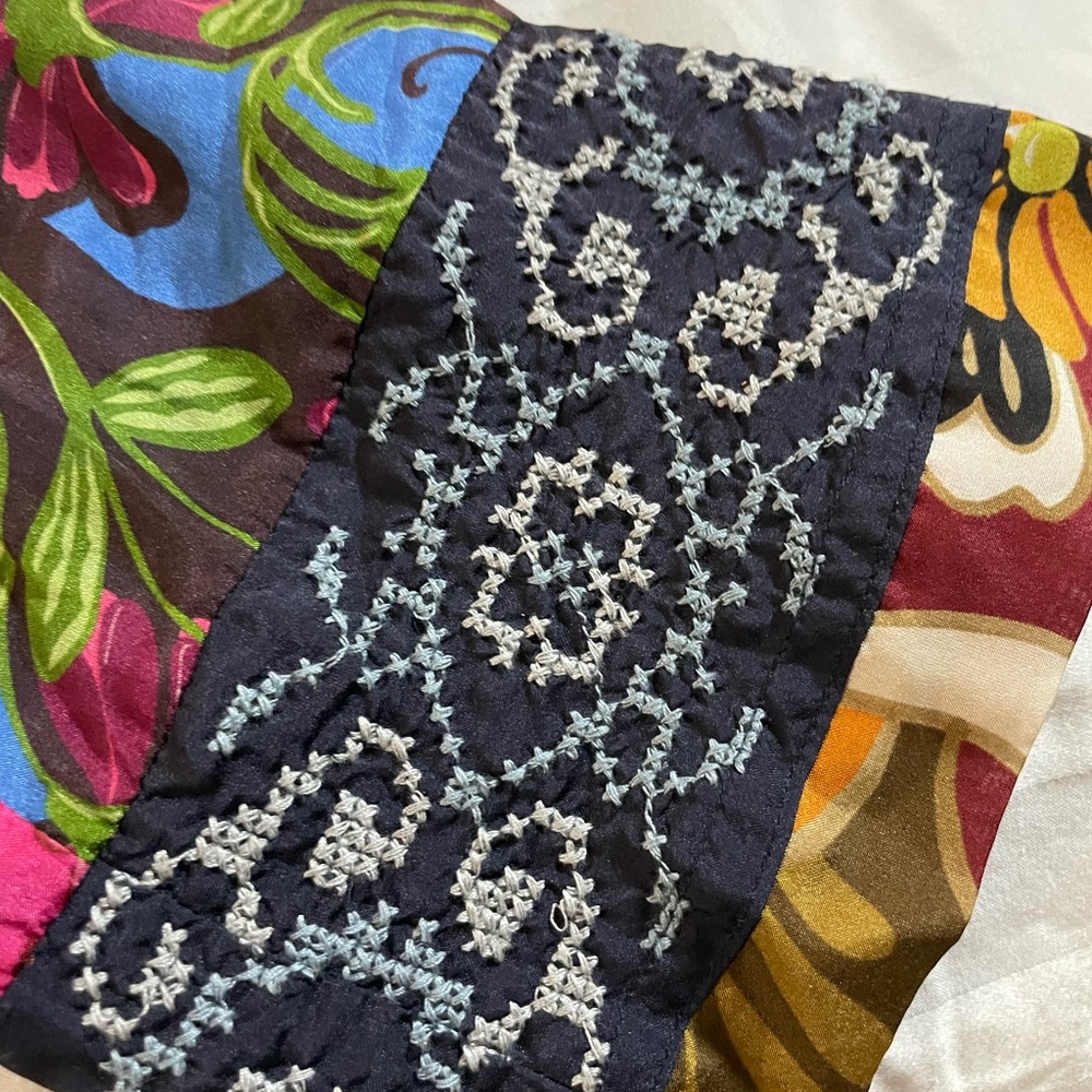Johnny Was Promisino Robi SILK blouse Embroidery blue green floral V neck SMALL - Picture 10 of 16